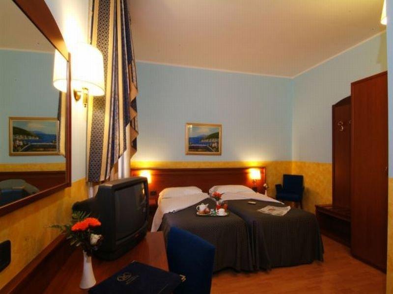 Hotel Majestic San Giuliano Milanese Eksteriør bilde