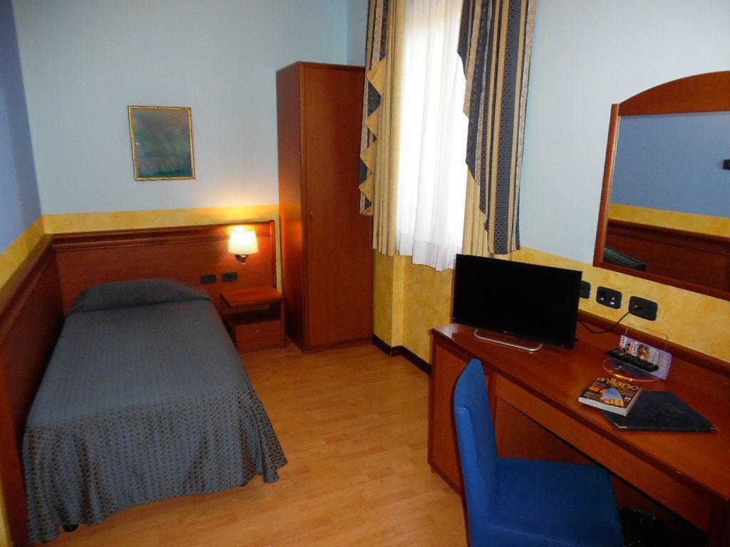 Hotel Majestic San Giuliano Milanese Eksteriør bilde